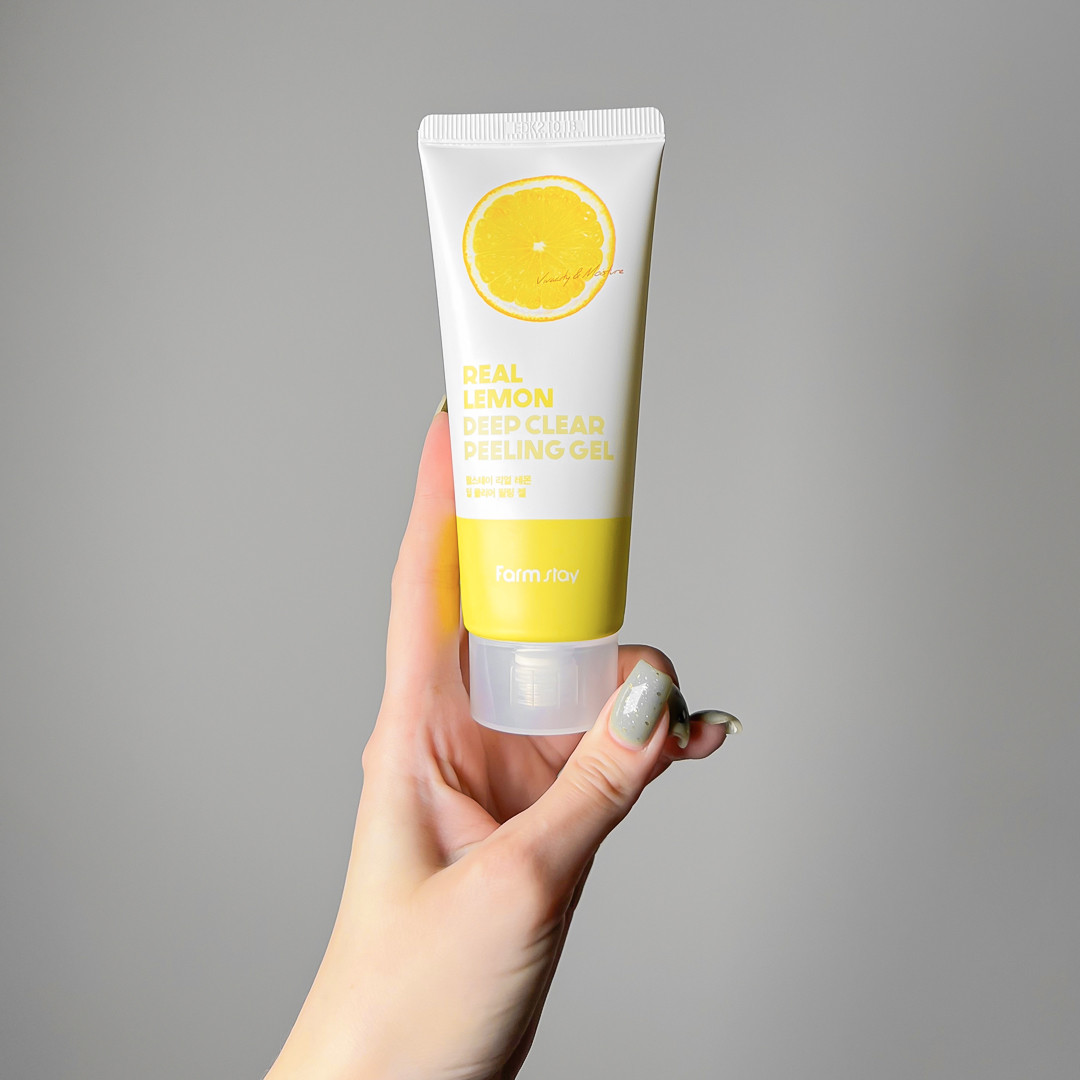 Пілінг-скатка з лимоном Farm Stay Real Lemon Deep Clear Peeling Gel