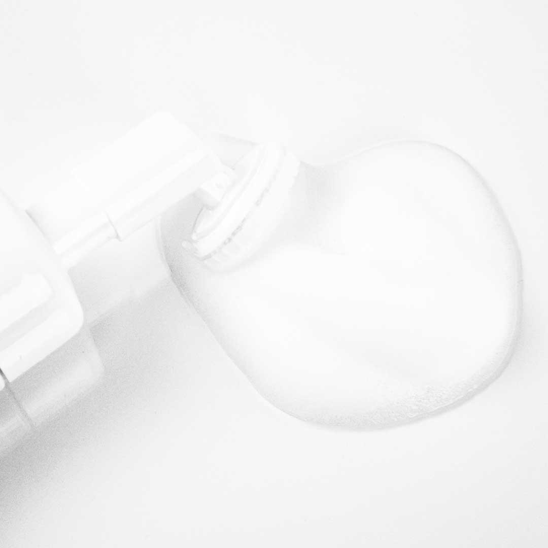 Пенка-мусс с гиалуроновой кислотой SERSAN LOVE Hyaluronic Acid Makeup Remover Cleansing Foam