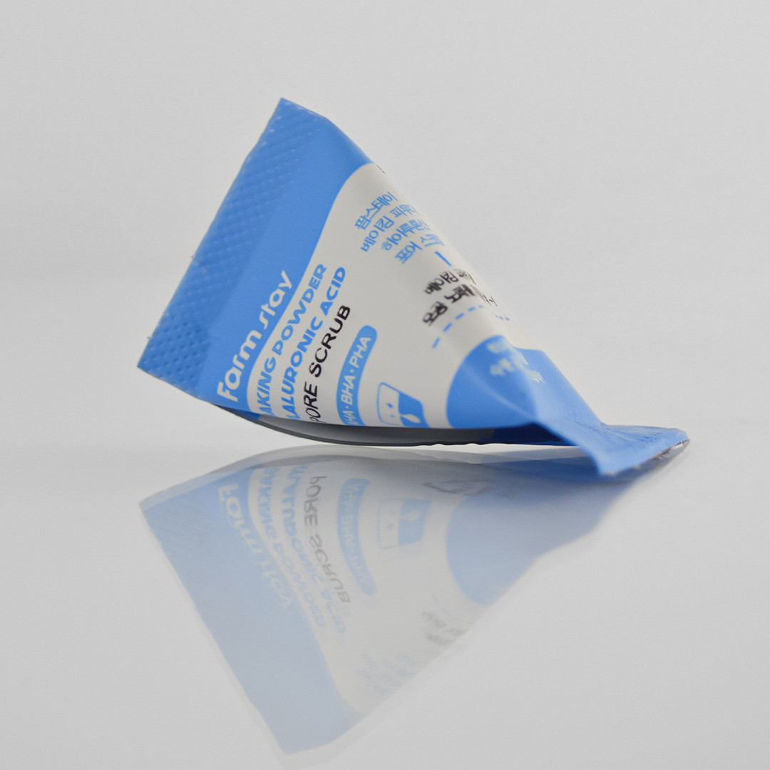 Скраб для лица от черных точек Baking Powder Hyaluronic Acid Pore Scrub