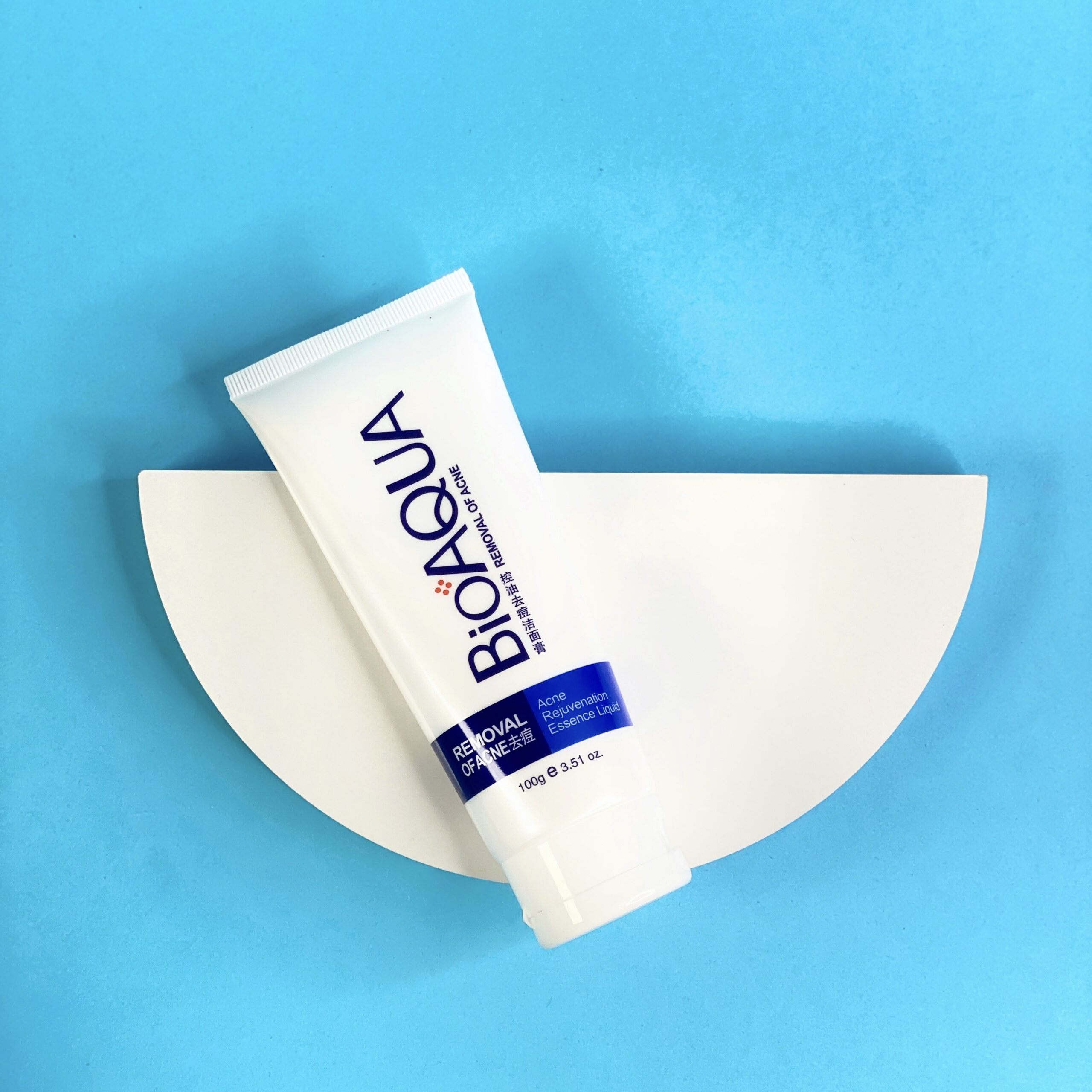 Пенка для умывания от акне BIOAQUA Anti Acne-light Print & Cleanser