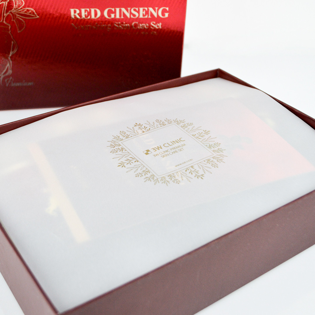 Подарунковий набір з женьшенем 3W CLINIC Red Ginseng Nourishing Skin Care Set