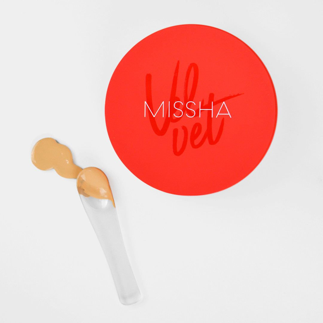 Кушон Missha з матовим фінішем Velvet Finish Cushion SPF50+/PA+++