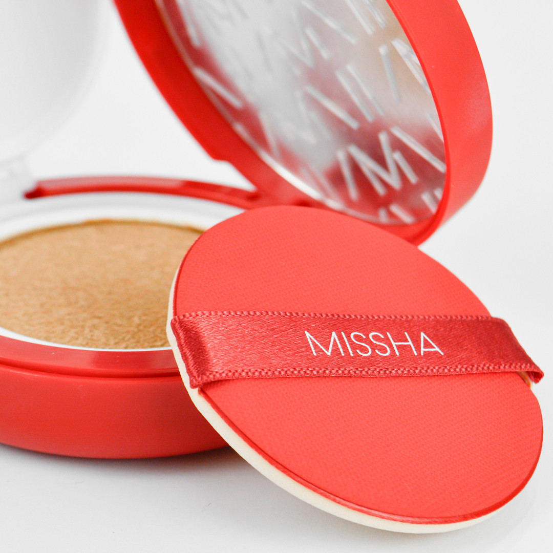 Кушон Missha з матовим фінішем Velvet Finish Cushion SPF50+/PA+++