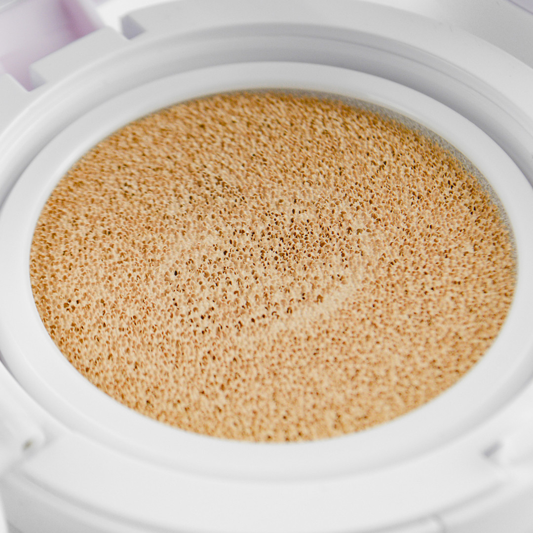 Кушон Missha Magic Cushion Moist Up SPF50+/PA+++