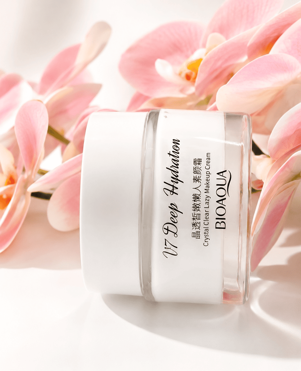 Відбілюючий крем для обличчя Bioaqua V7 Deep Hydration Crystal Clear Moisturizing Lazy Makeup Cream