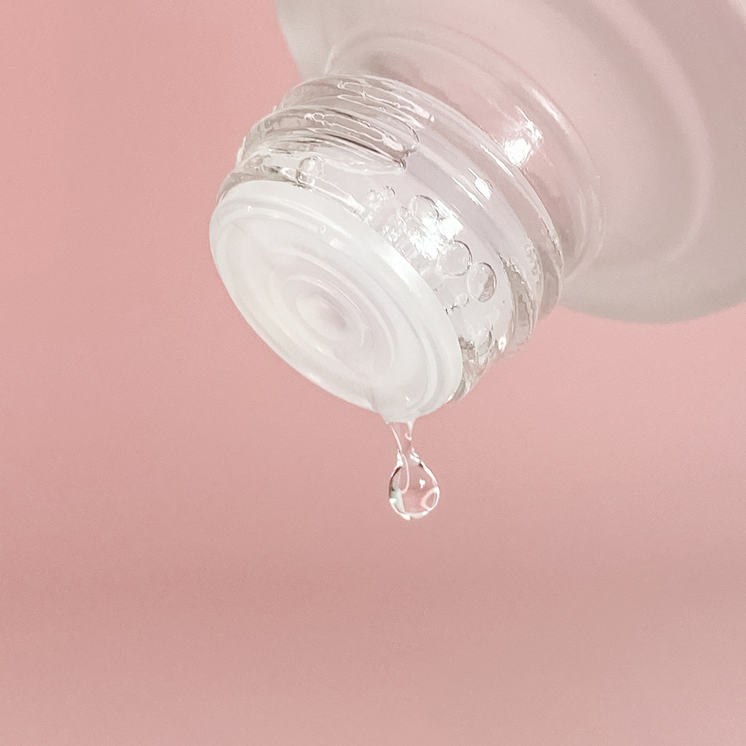 Зволожуючий тонік JIGOTT Essence Moisture Skin