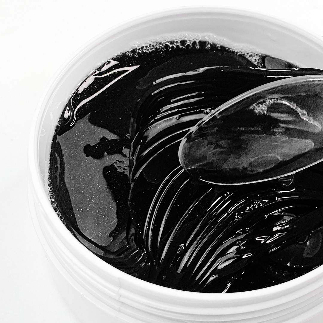 Гидрогелевые патчи с золотом и экстрактом черной икры SERSAN LOVE Black Gold Caviar Eye Mask