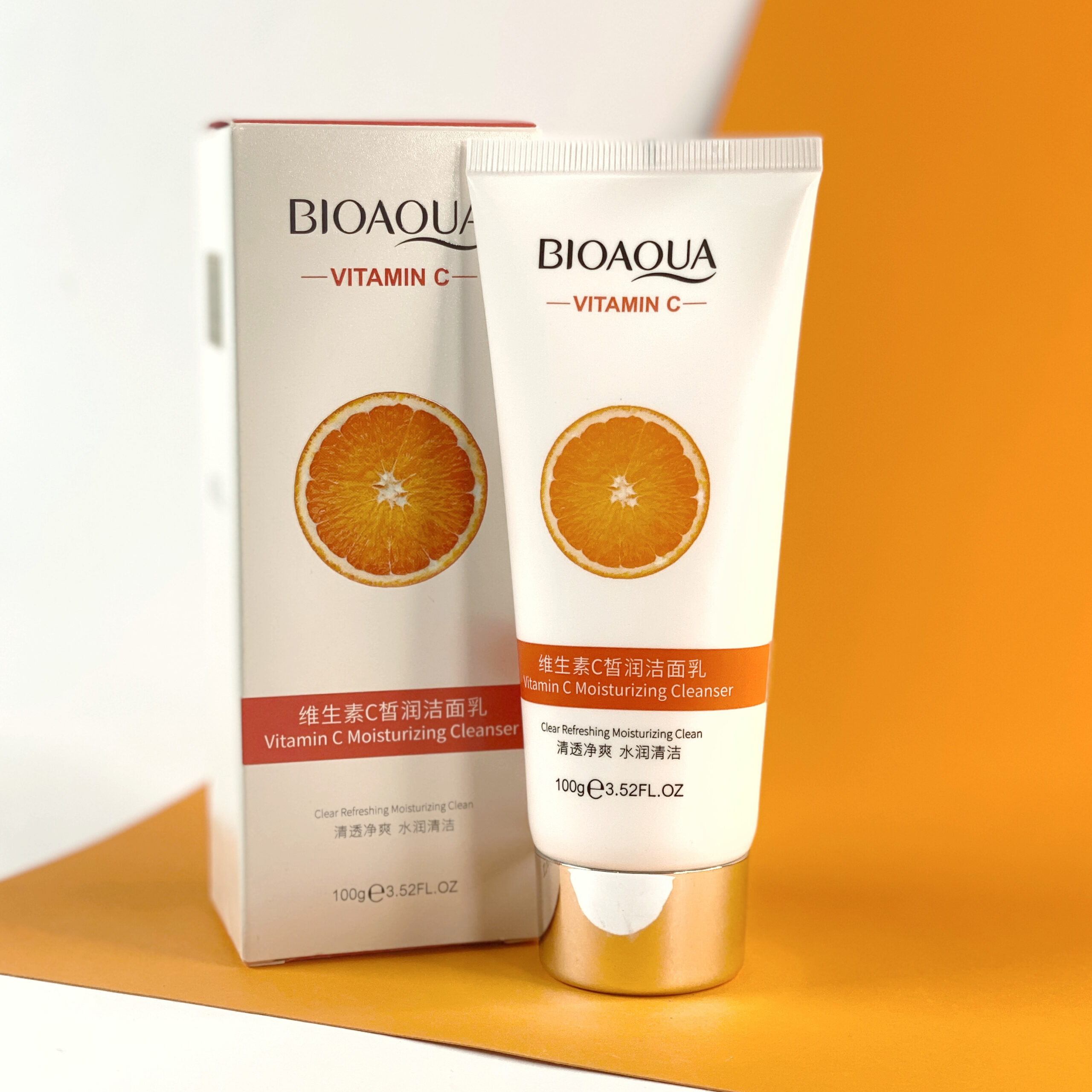 Пенка для умывания с витамином С Bioaqua Vitamin C Moisturizing Cleanser