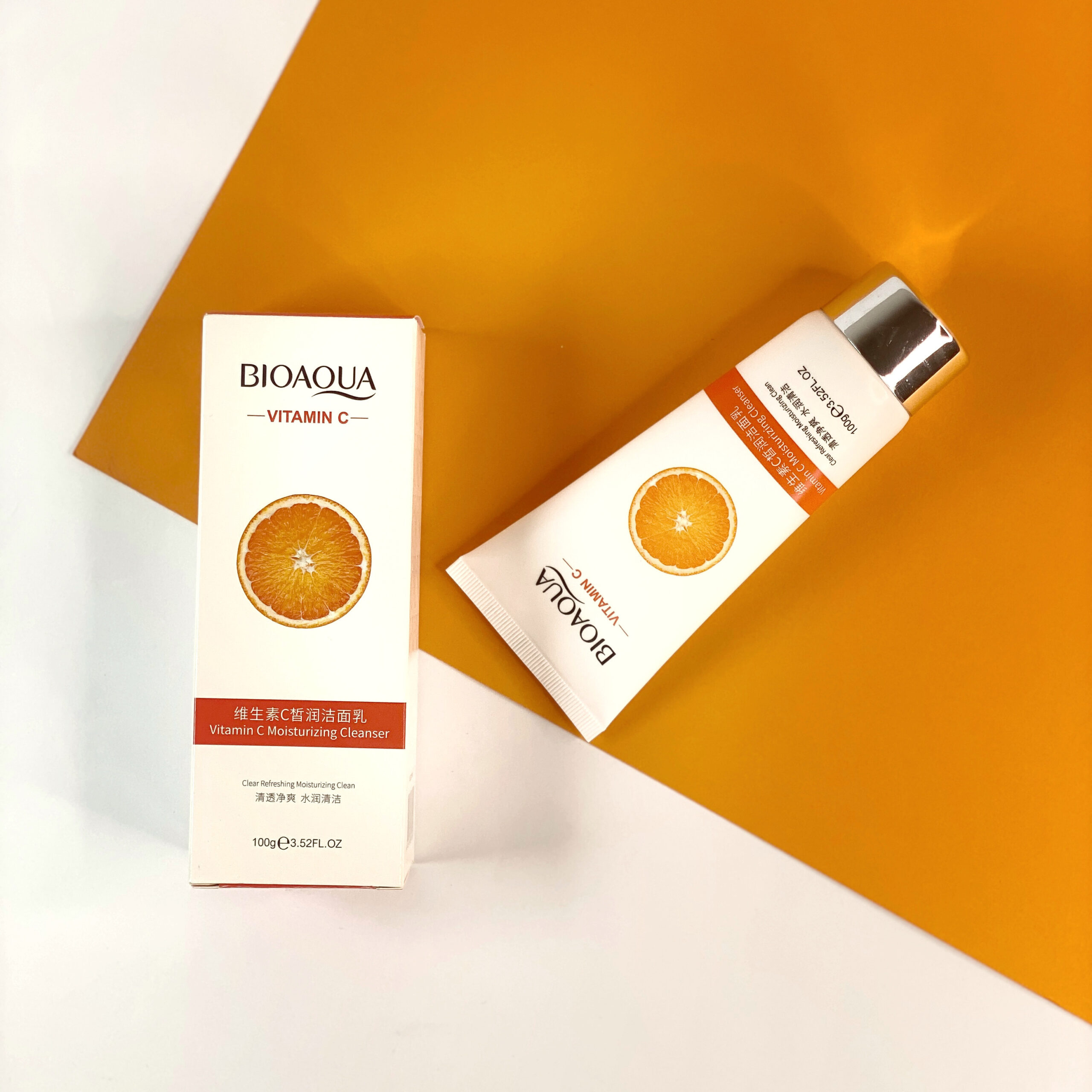 Пенка для умывания с витамином С Bioaqua Vitamin C Moisturizing Cleanser