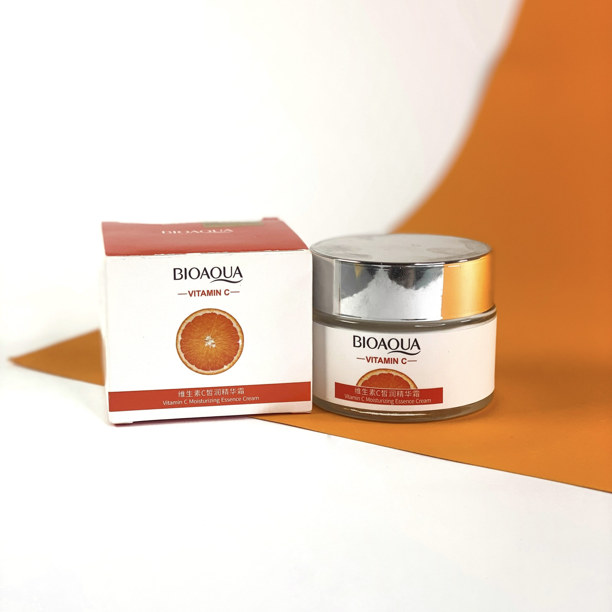 Крем для обличчя з вітаміном С Bioaqua Vitamin C Moisturizing Essence Cream