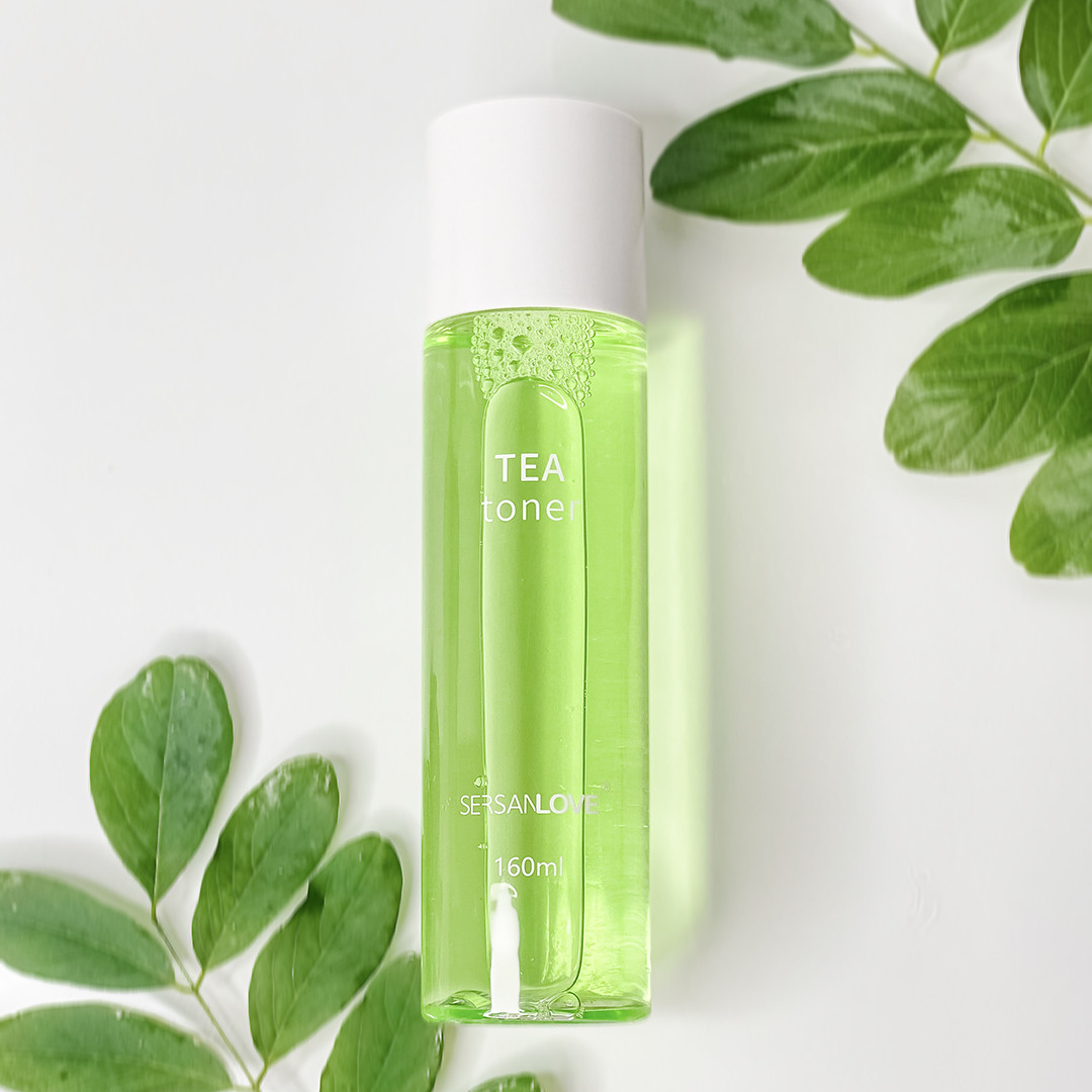 Тонер з екстрактом зеленого чаю SERSAN LOVE Green Tea Toner Moisturizing Water