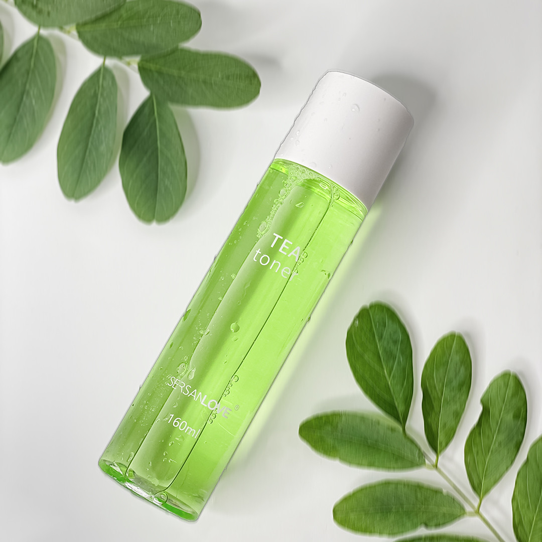 Тонер з екстрактом зеленого чаю SERSAN LOVE Green Tea Toner Moisturizing Water
