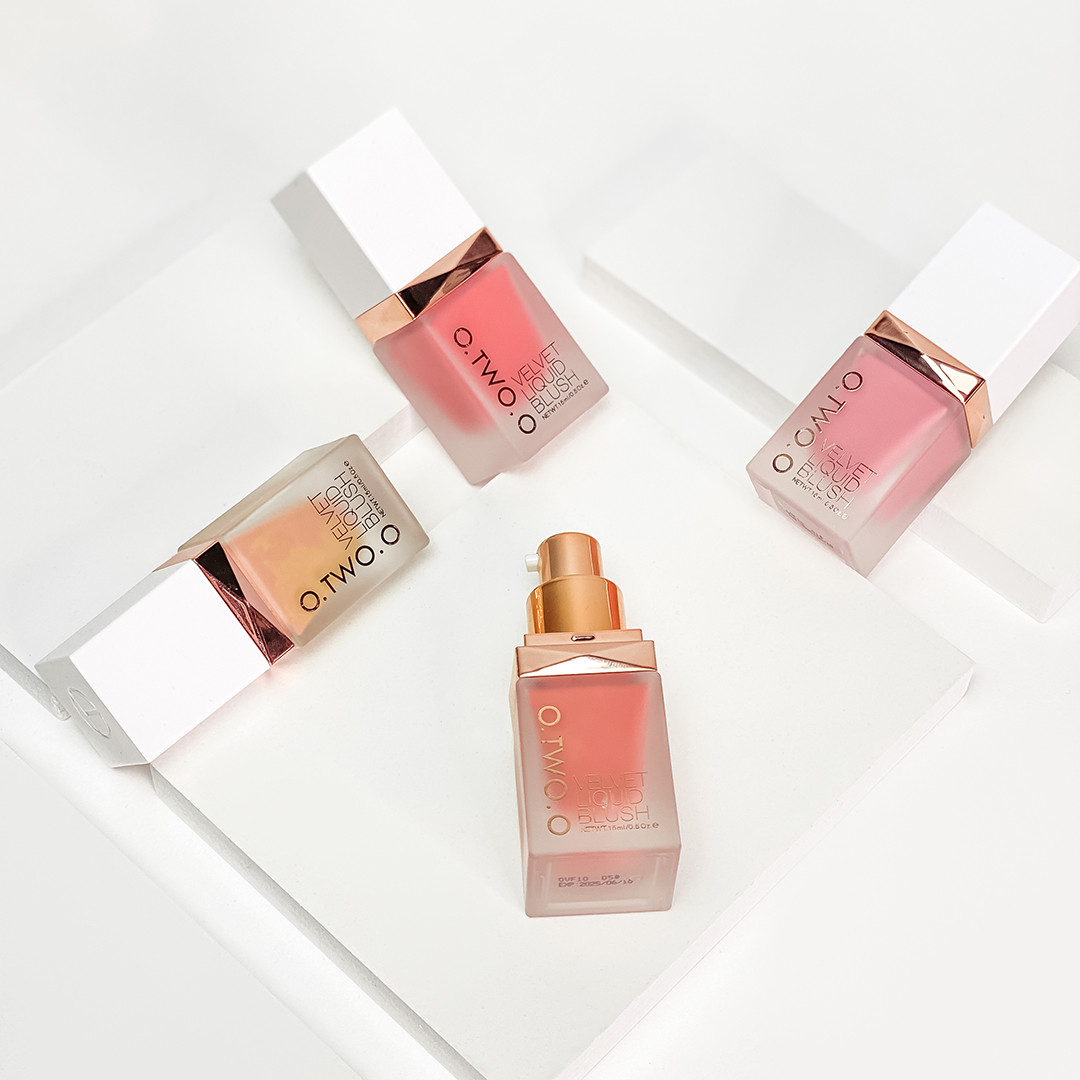 Рідкі рум’яна O.TWO.O Velvet Liquid Blush