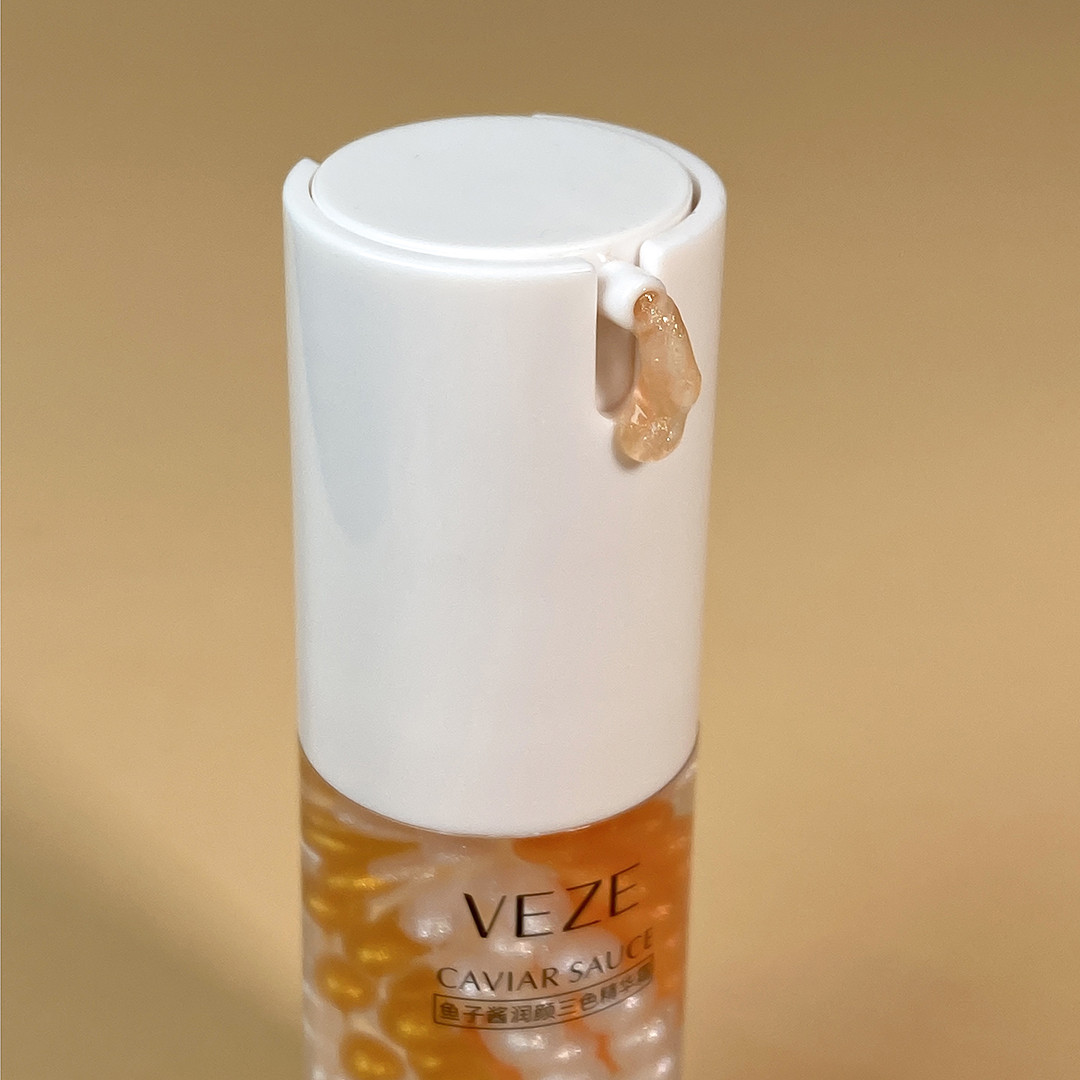 Сироватка з екстрактом кав‘яру Veze Moisturizing Tricolor Serum