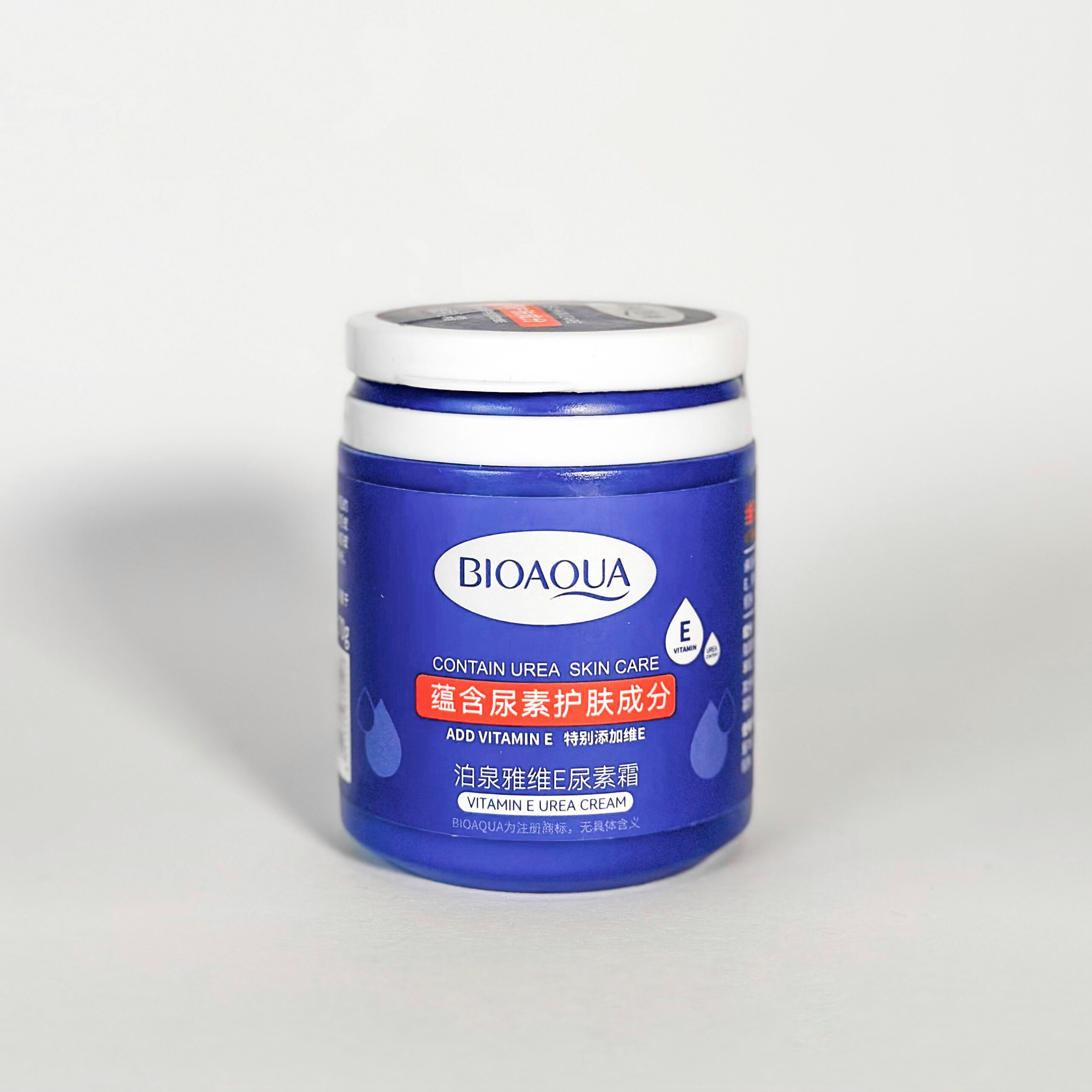 Крем для тіла з вітаміном Е і сечовиною Bioaqua Vitamin E Urea Cream