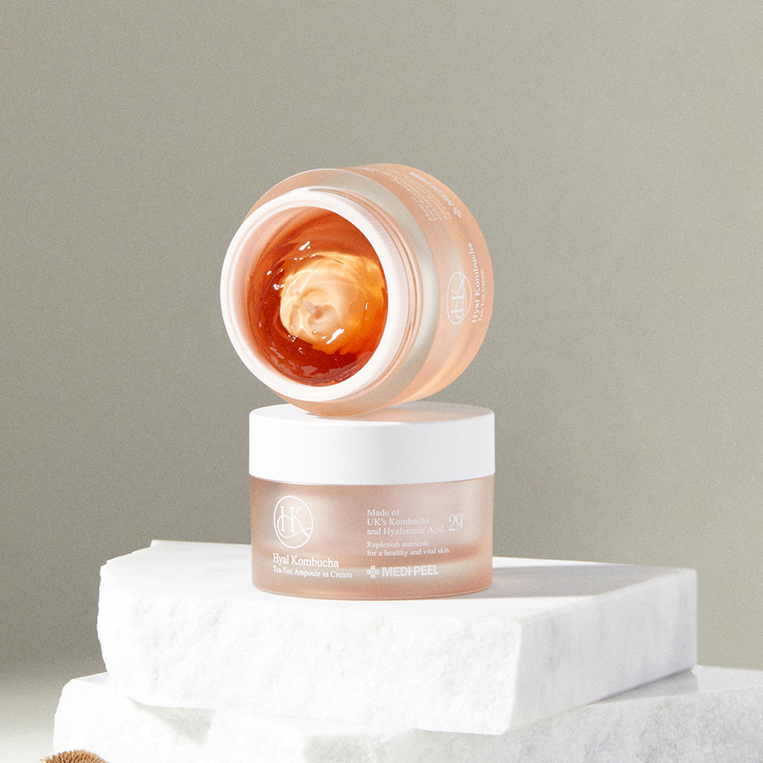 Крем для обличчя з комбучею Medi Peel Hyal Kombucha Tea-Tox Cream