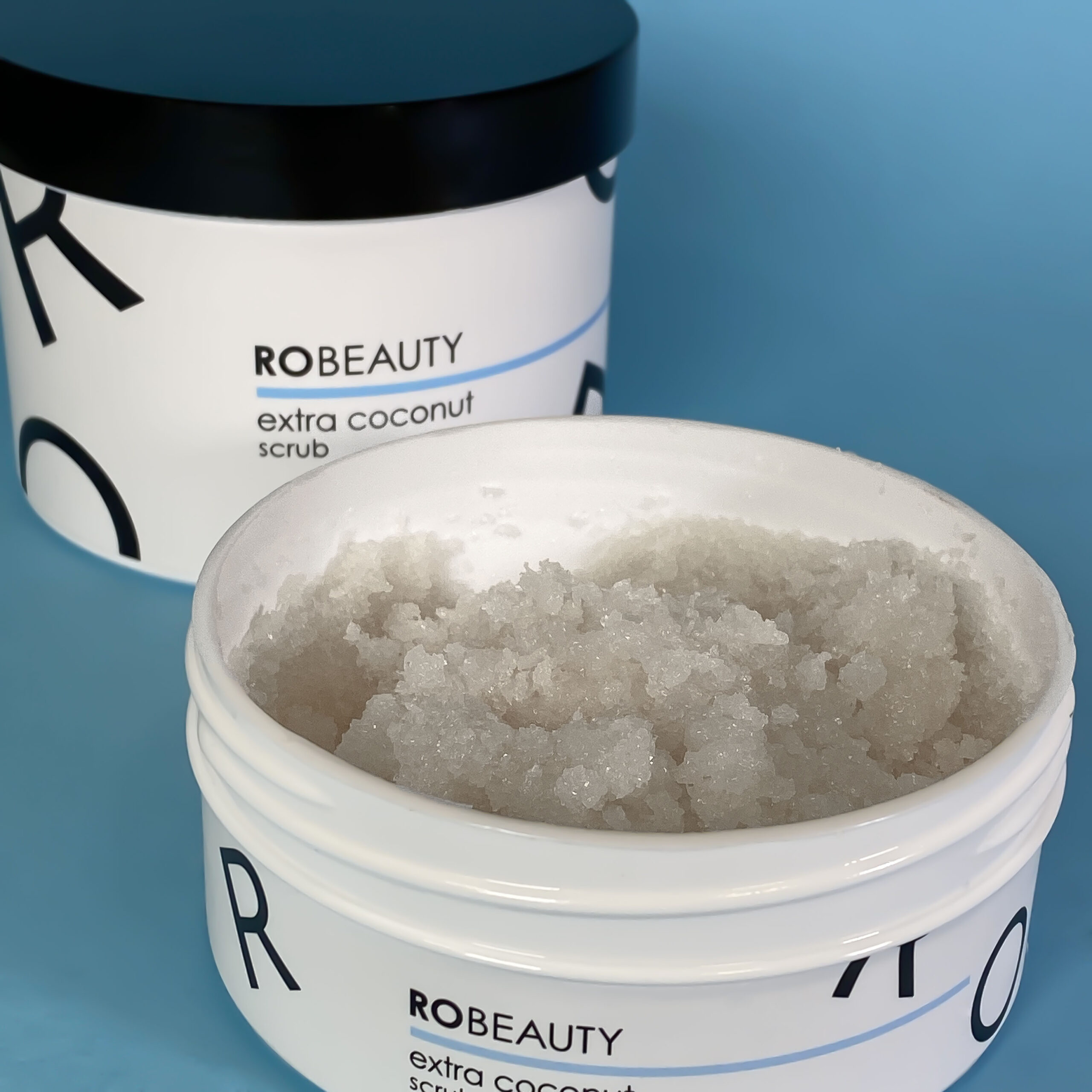 Кокосовий зволожуючий скраб для тіла Robeauty Extra Coconut Scrub
