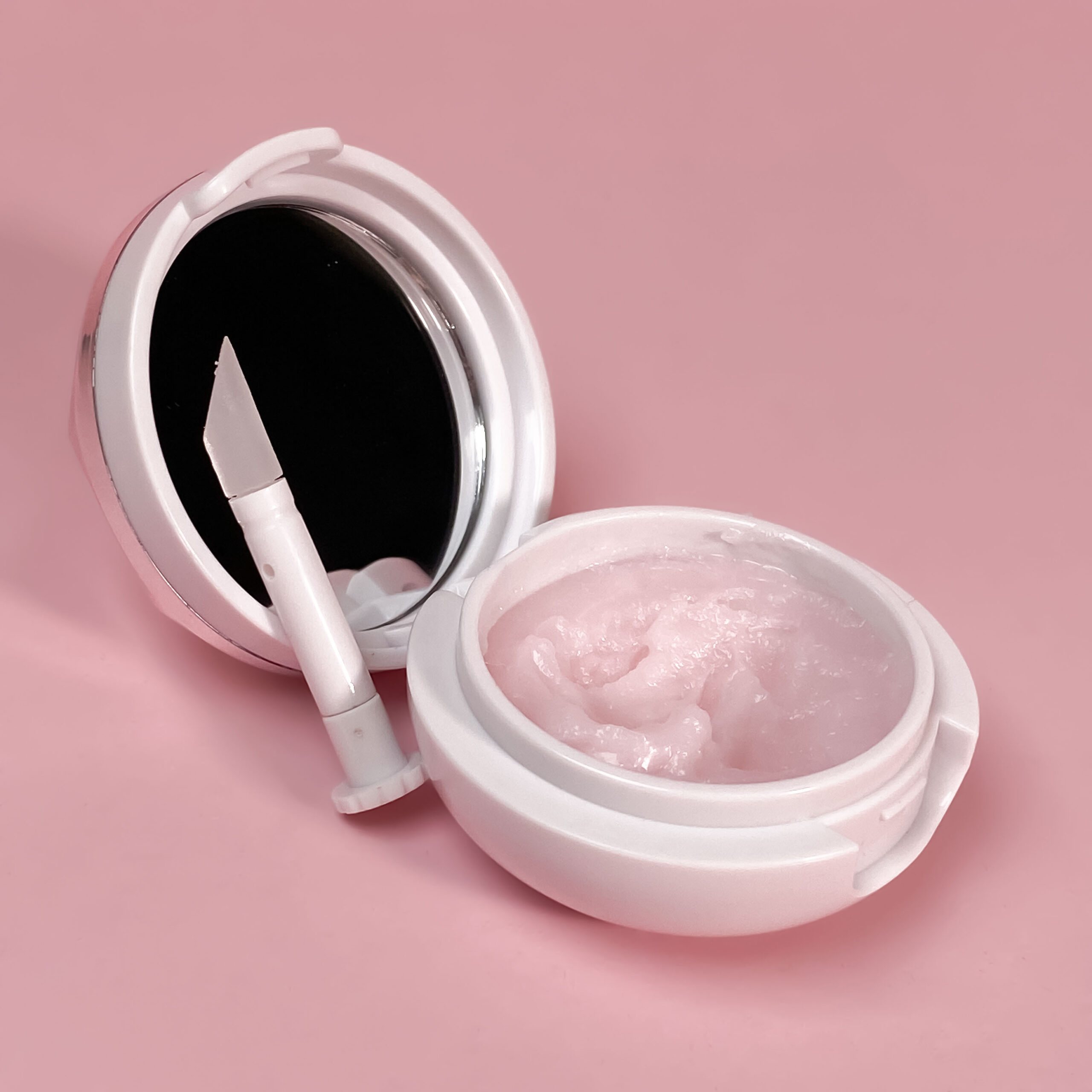 Маска-бальзам для губ з екстрактом полуниці Bioaqua Strawberry Moisturizing Lip Mask