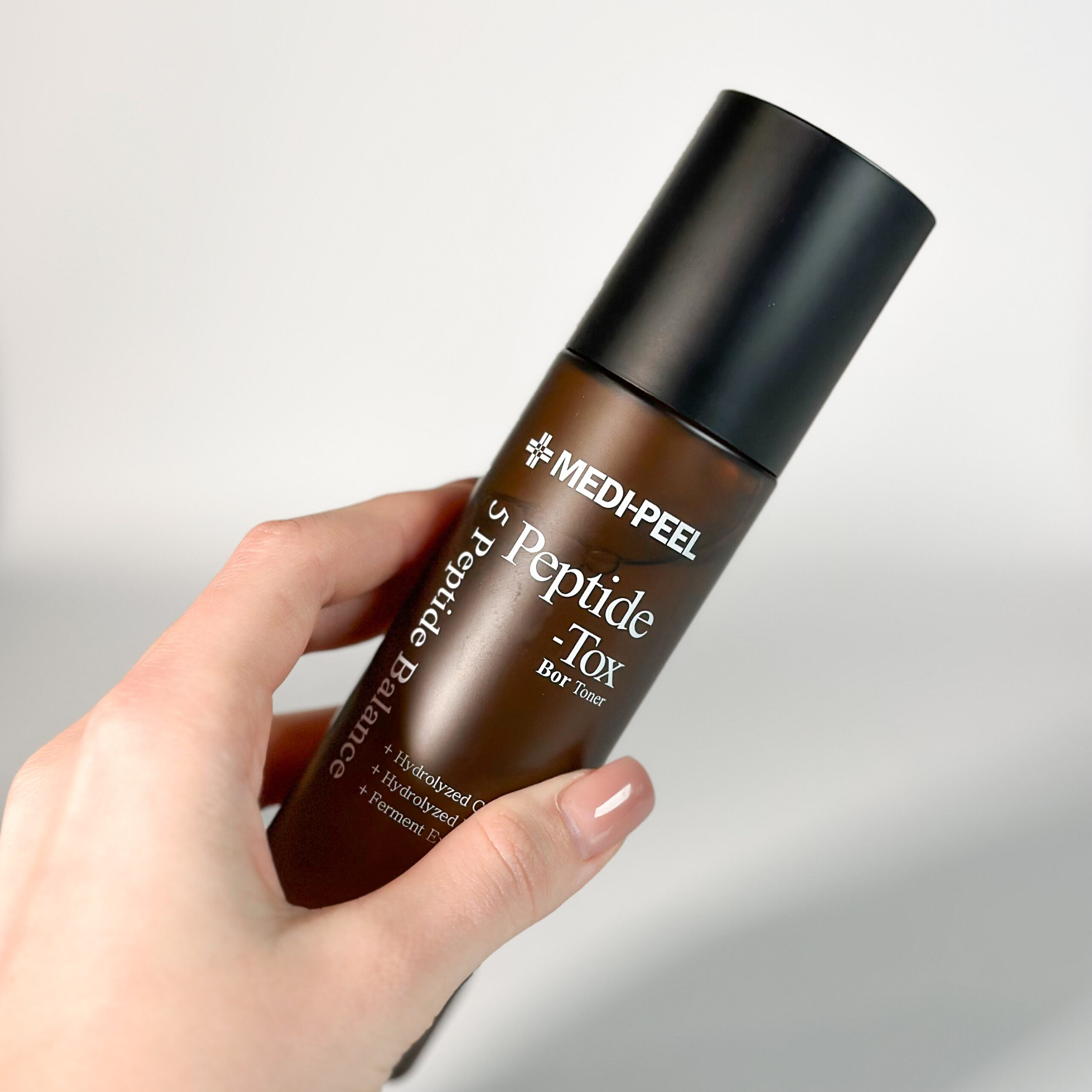 Антивіковий тонер з пептидами Medi Peel Peptide-Tox Bor Toner