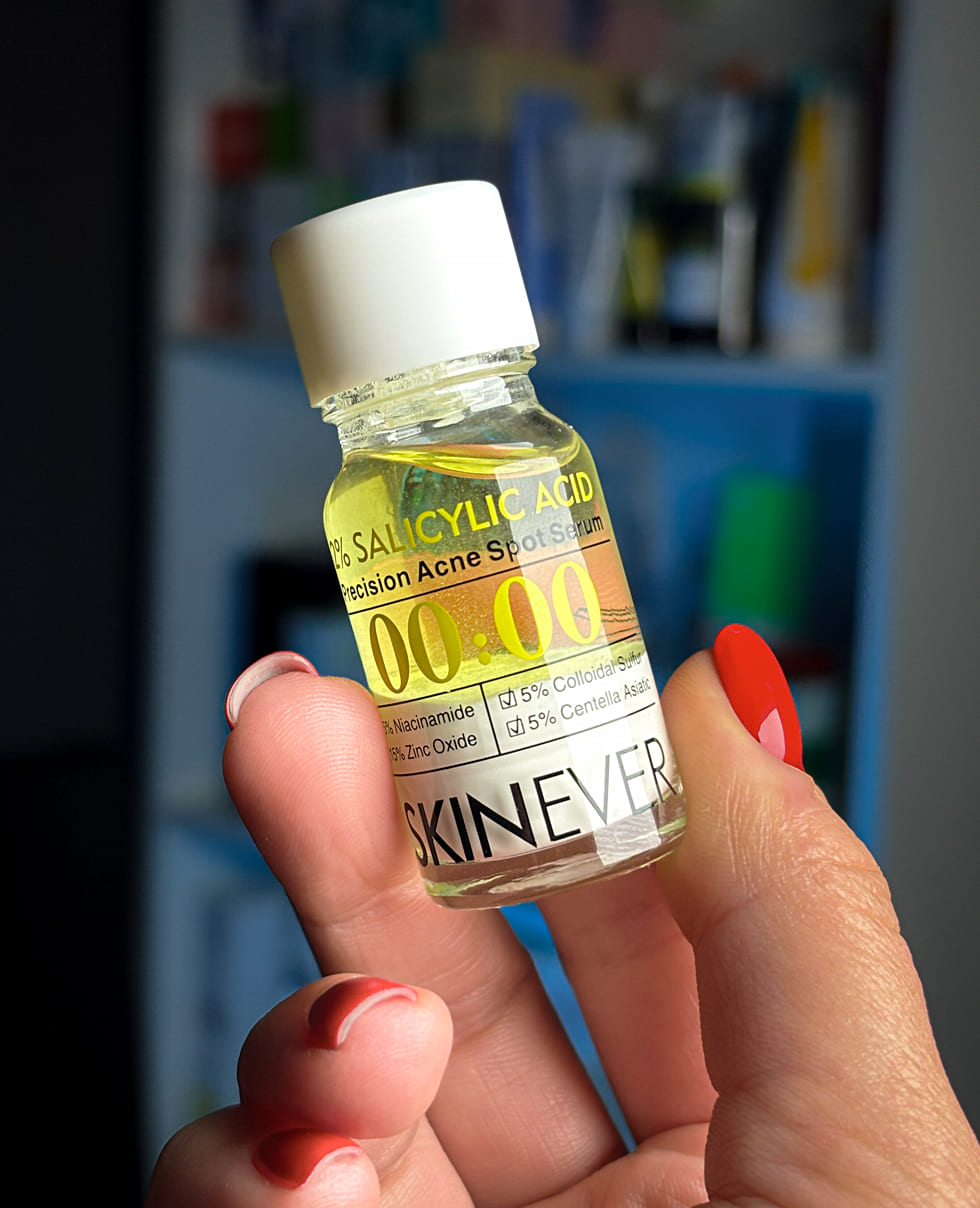 Точечное средство от прыщей Skinever 2% Salicylic Acid Precision Acne Spot Serum
