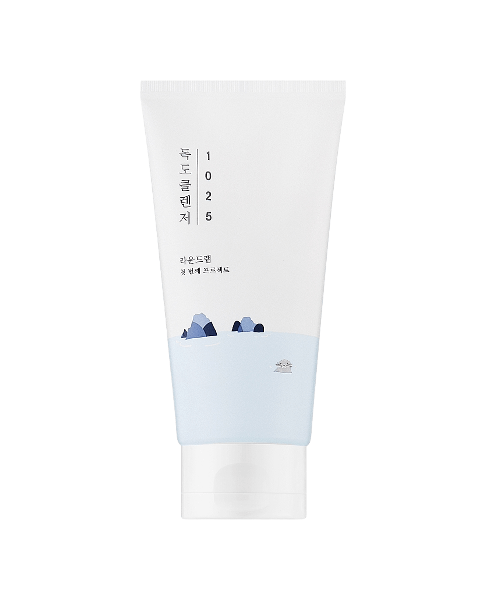Мягкая пенка для умывания с морской водой Round Lab 1025 Dokdo Cleanser