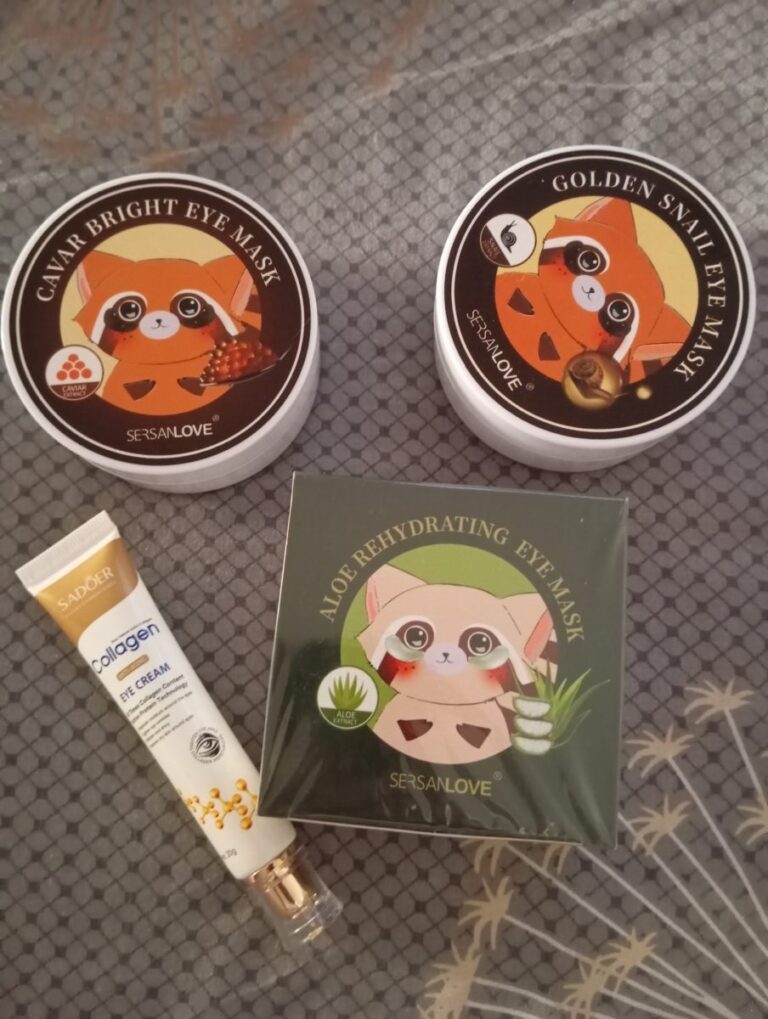 Гидрогелевые патчи с алоэ вера SERSAN LOVE Aloe Rehydrating Eye Mask